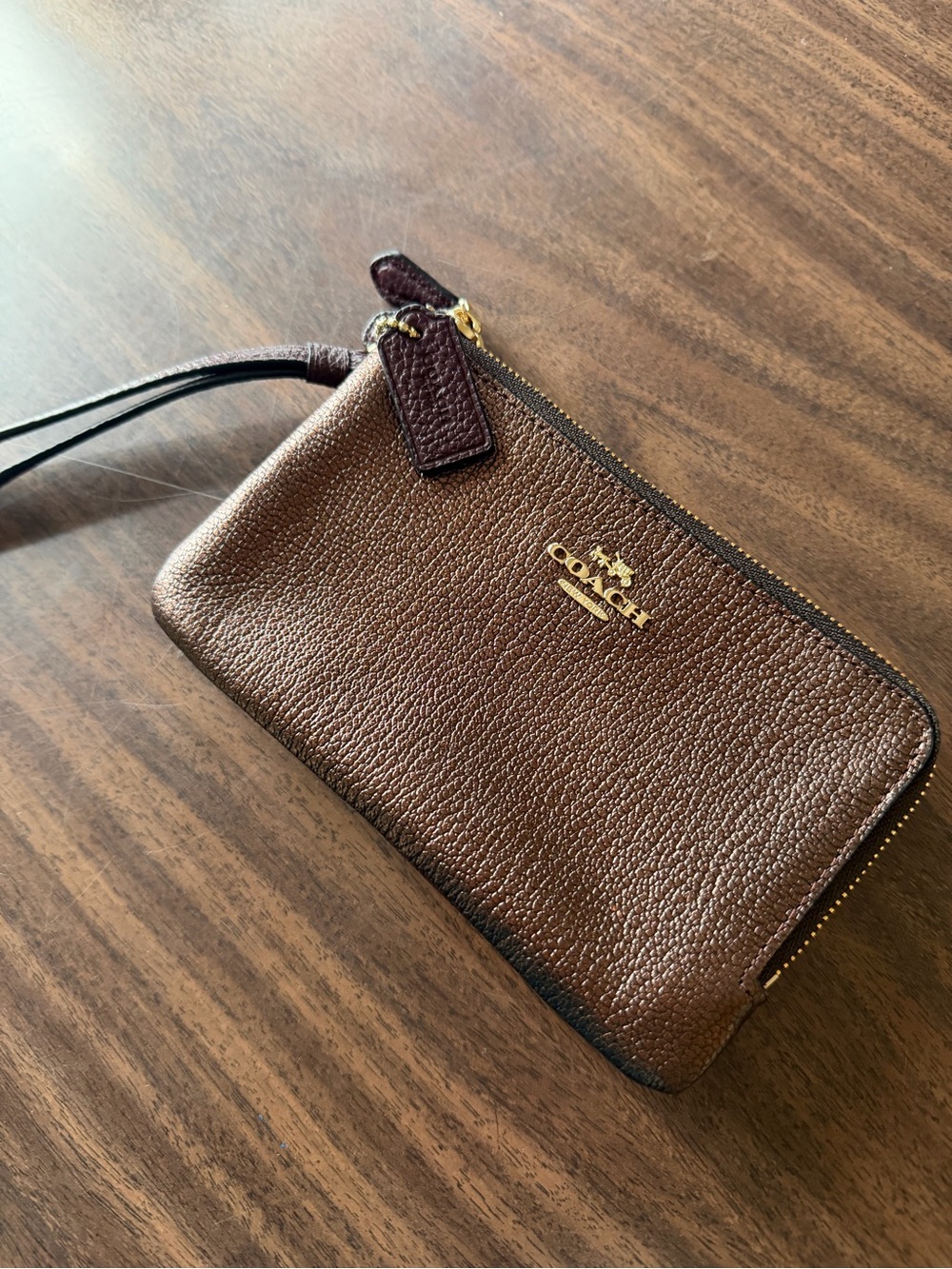 Coach Double Corner Zip Wristlet